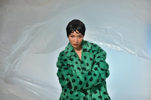 10 huiles naturelles indispensables pour des cheveux éclatants